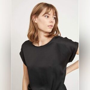 Beyove Black Short Sleeve Silk Top